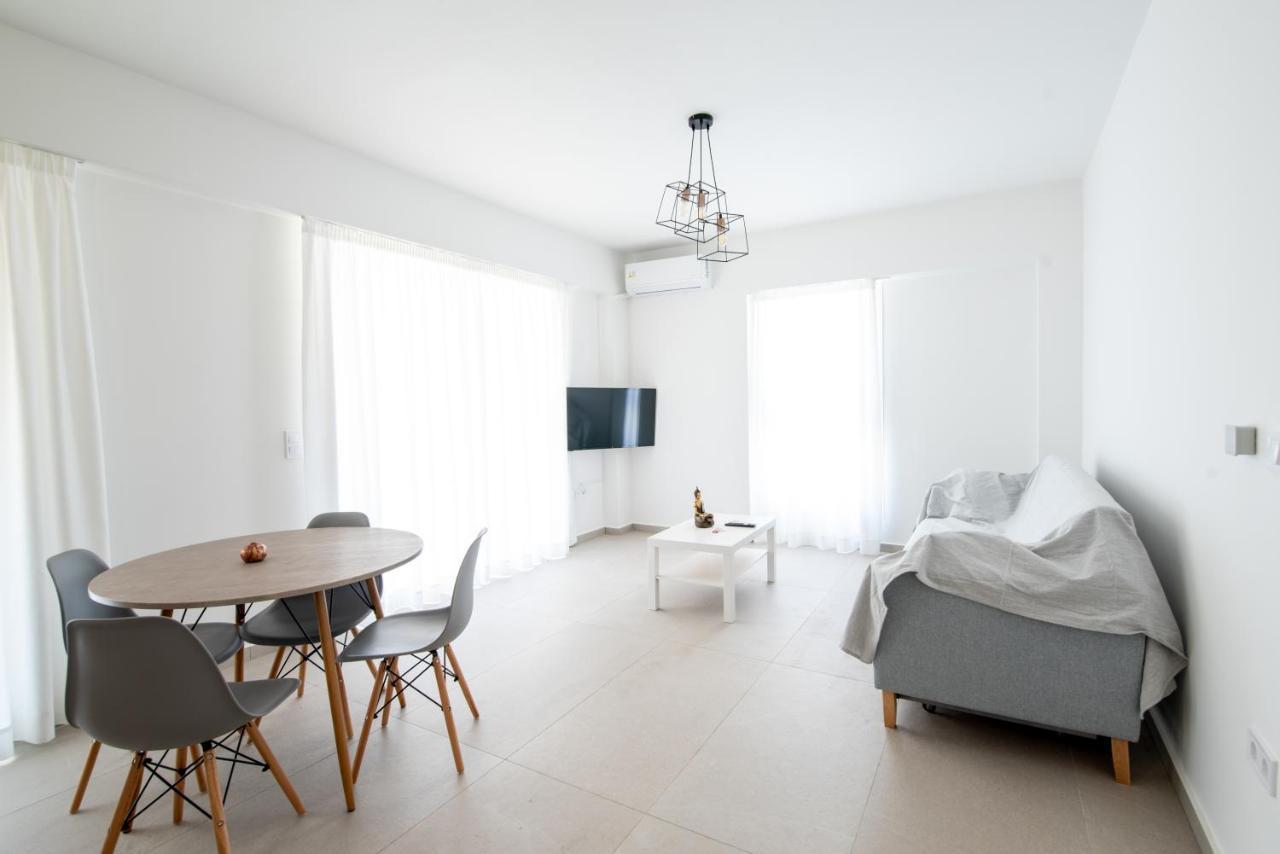 Ennea Suites-Flame Suite Flambouras Экстерьер фото